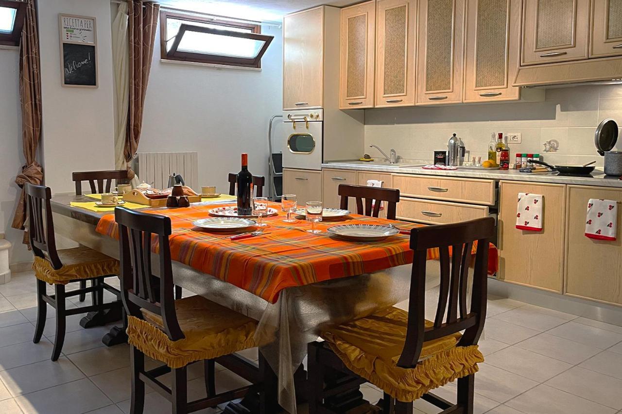 Aristanis Home Vacation Apartment Oristano Exterior photo