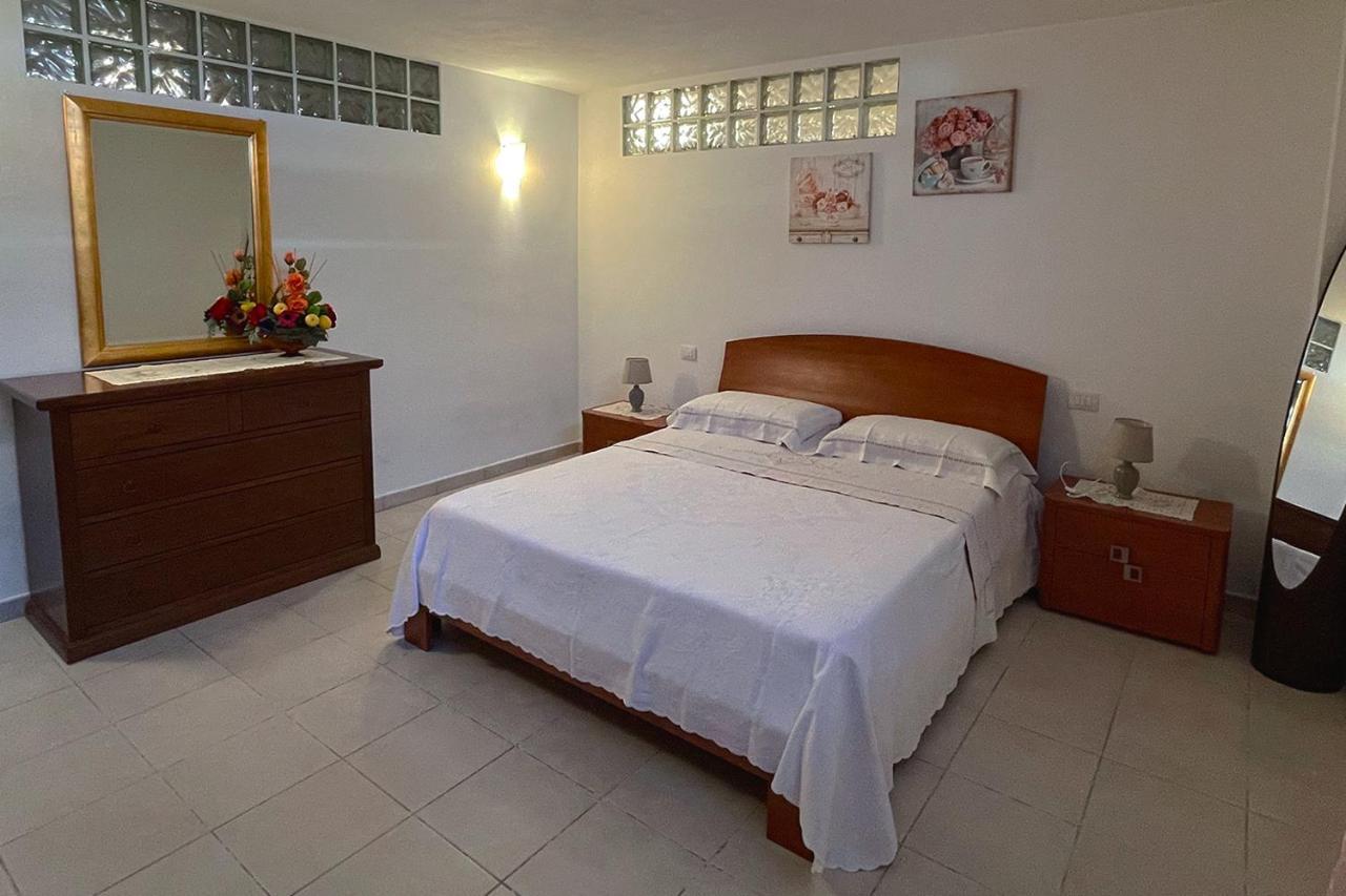 Aristanis Home Vacation Apartment Oristano Exterior photo